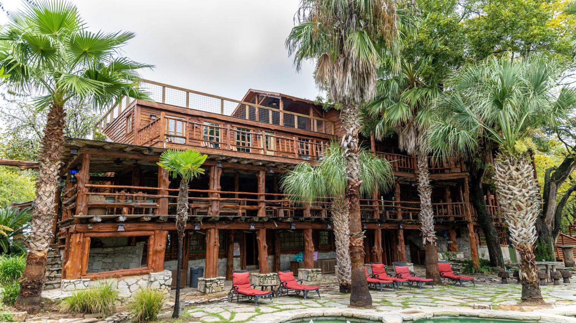 Moon River Ranch Satin Exterior photo